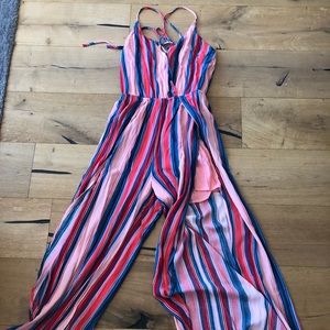 Multi color split leg play suit